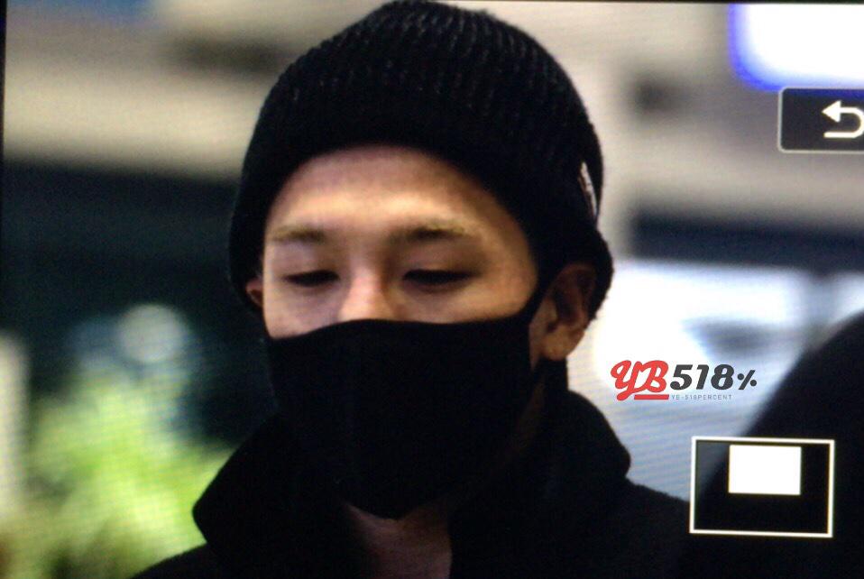 Tae Yang - Incheon Airport - 22feb2015 - YB 518% - 03.jpg