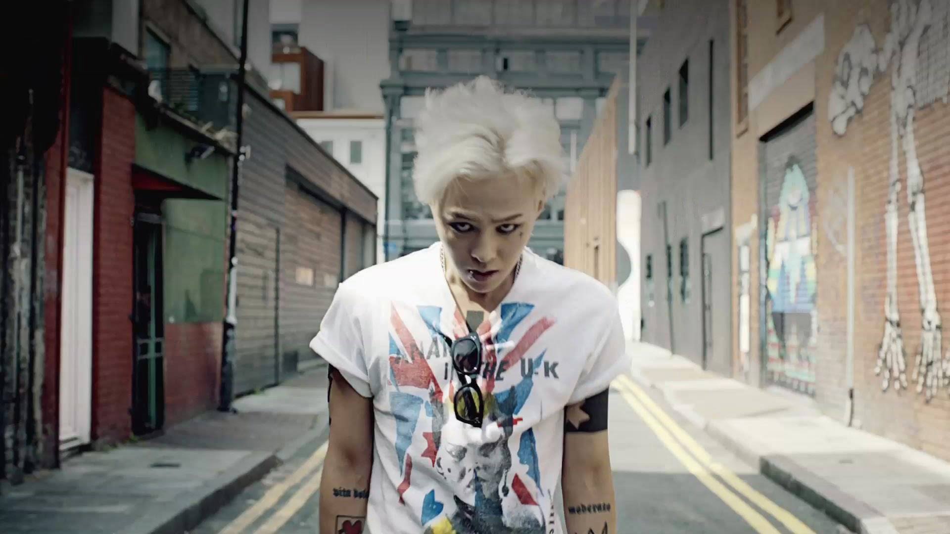 G-Dragon-Crooked