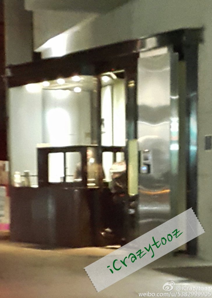 BIGBANG - YG Building - 07feb2015 - Seung Ri - iCrazytooz - 01.jpg