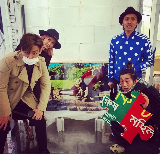TOP with ELLIE Chim Pom Studio 2015-02-28 Tokyo 201.jpg