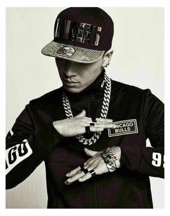Tae Yang - NBA - 2015 - 03.jpg