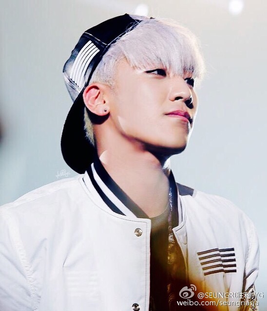 Ri Weibo Update 2015-05-26