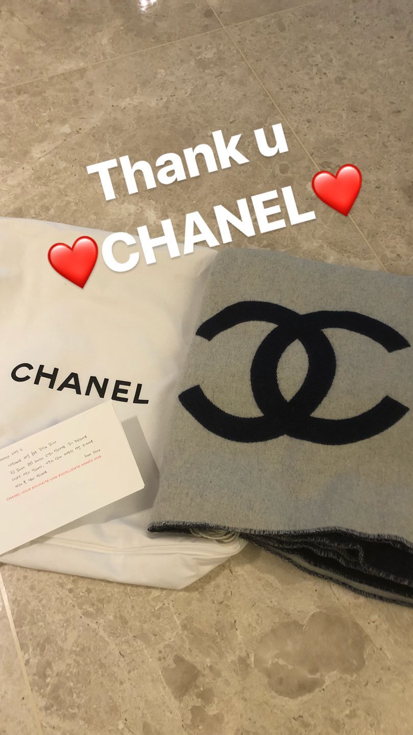 social-media-taeyang-instagram-stories-2018-12-25