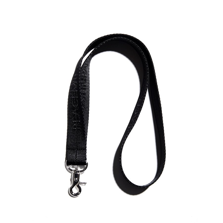 PMO®➖OVERSIZED MESSENGER BAG (BLACK)
PMO®➖LANYARD (BLACK)