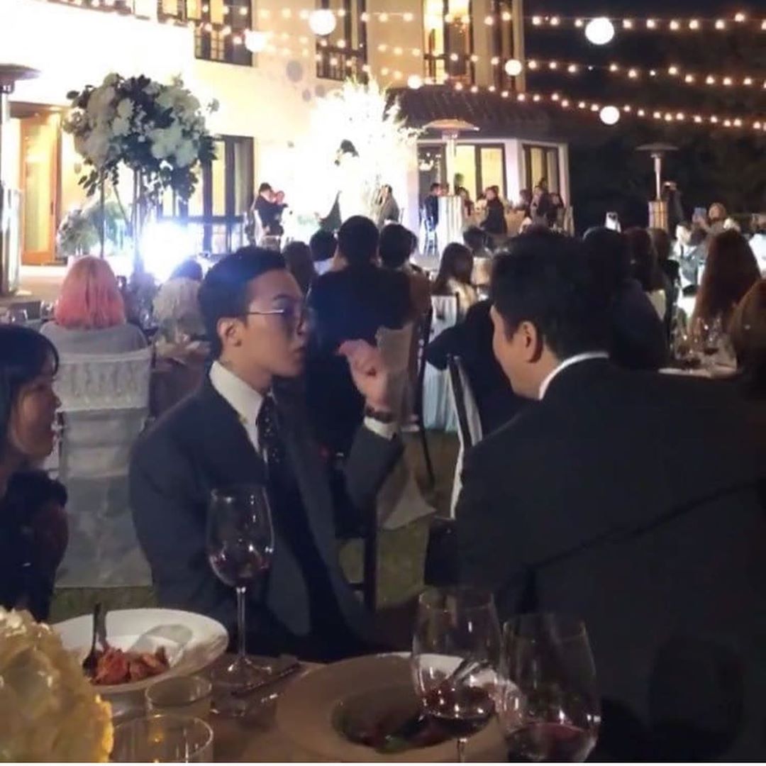 photos-g-dragon-attends-his-sisters-dami-kwon-s-wedding-congratulations-to-the-newly-wed-couple