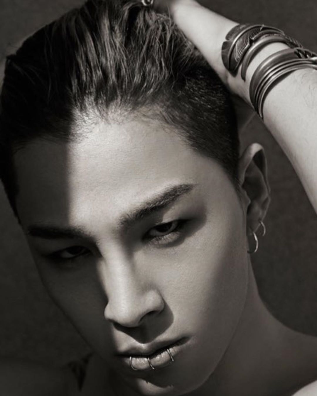 social-media-onlygeeeun-throwback-instagram-posts-featuring-bigbang-daesung-taeyang-and-g-dragon-october-2019