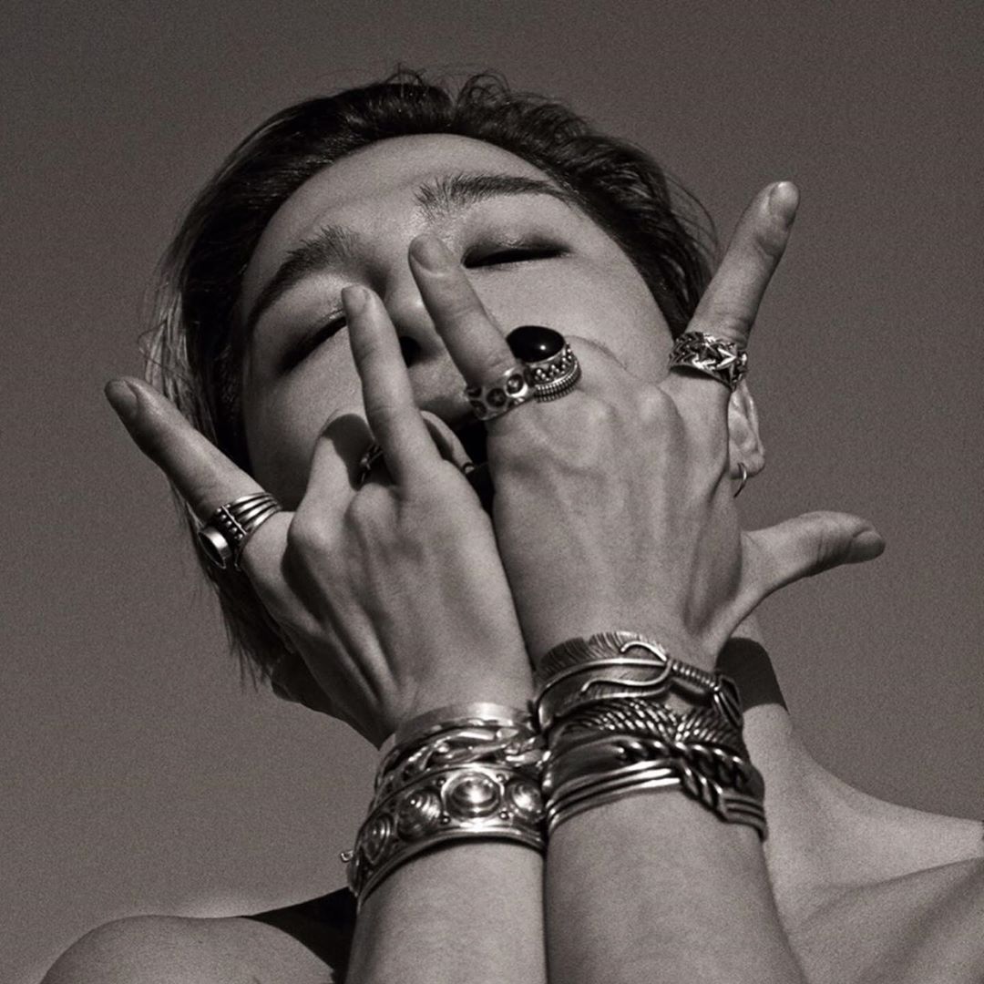social-media-onlygeeeun-throwback-instagram-posts-featuring-bigbang-daesung-taeyang-and-g-dragon-october-2019