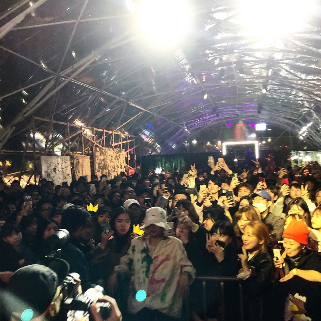 social-media-more-fakesickness-instagram-and-stories-update-with-g-dragon-2019-11-25