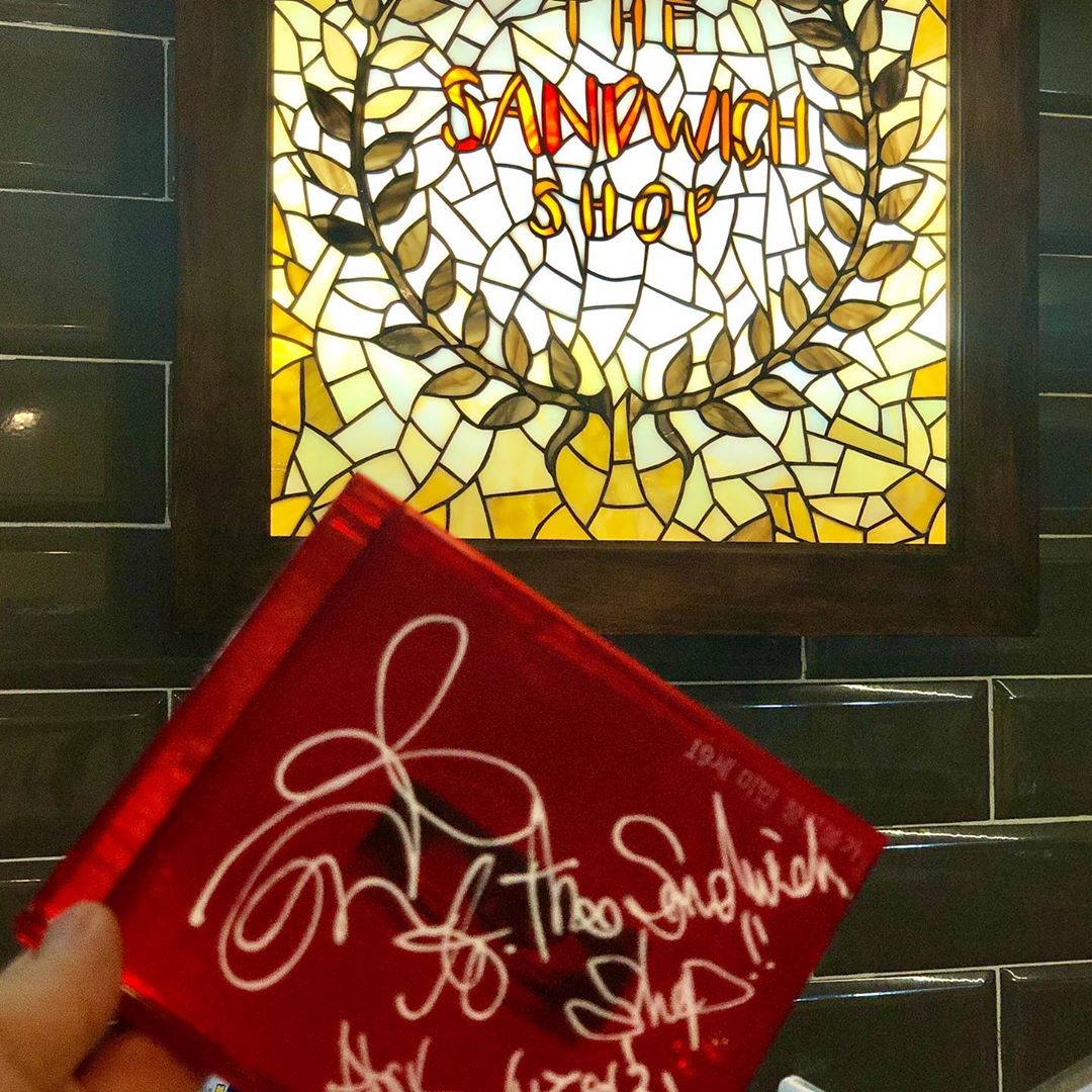 social-media-theshopsandwich-instagram-thanking-g-dragon-for-message-and-signed-cd-2019-11-05