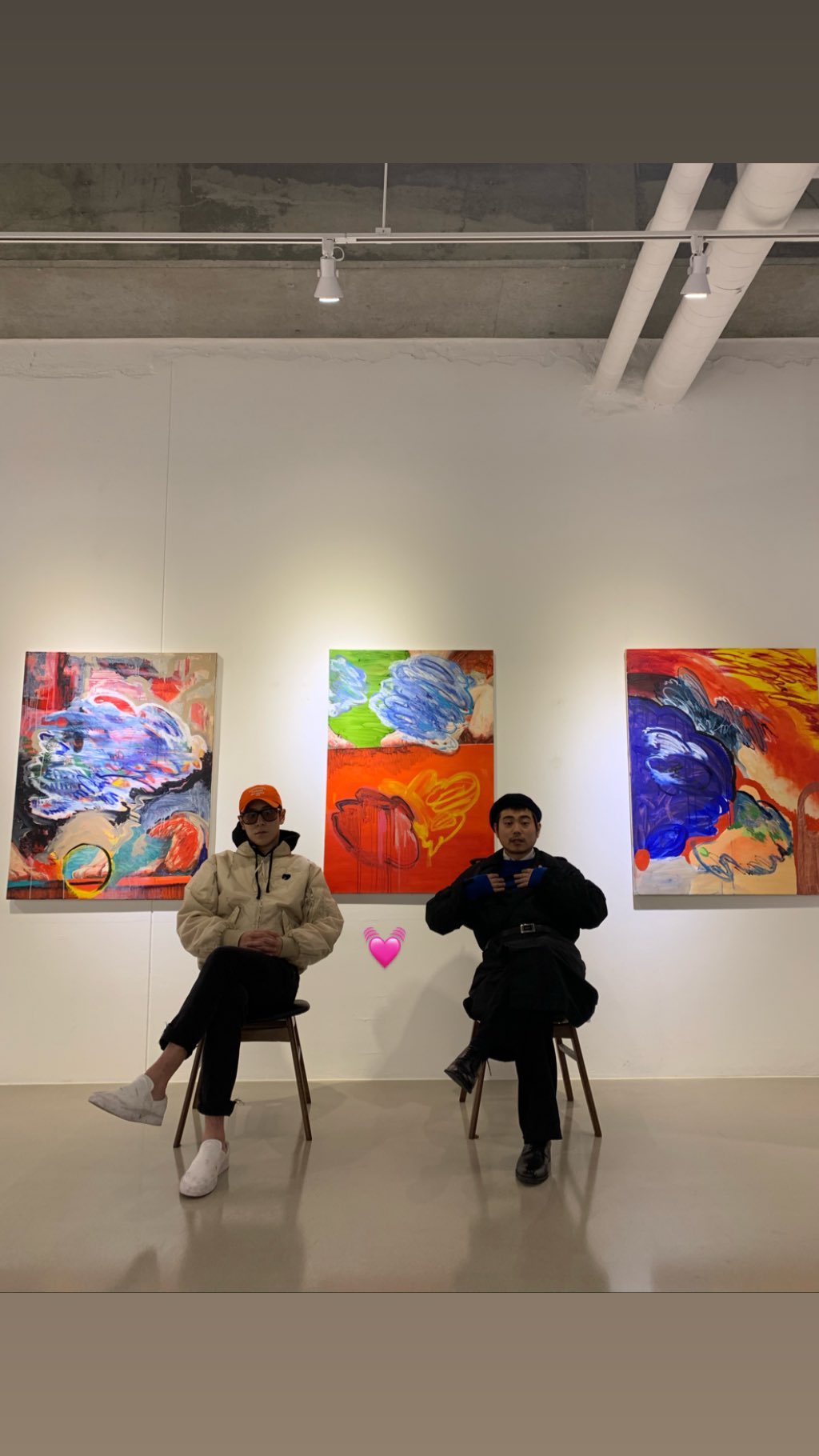 social-media-youngsooleeoliver-instagram-stories-with-t.o.P 2019-11-20