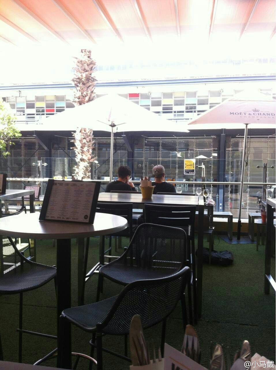 BB_Bar_100_Sydney_2015-10-18_2.jpg