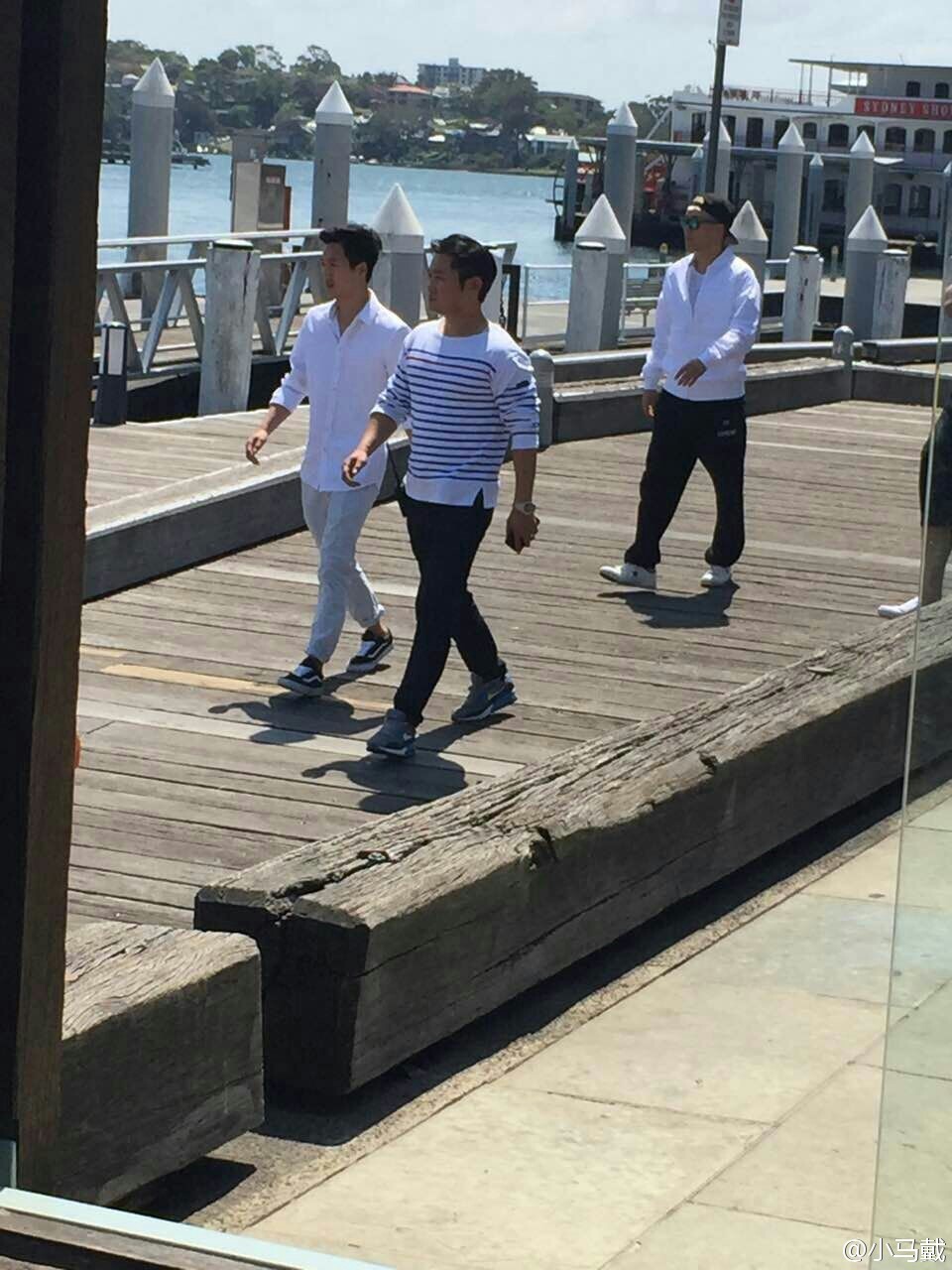 BIGBANG_Yacht_Sydney_2015-10-19_2.jpg