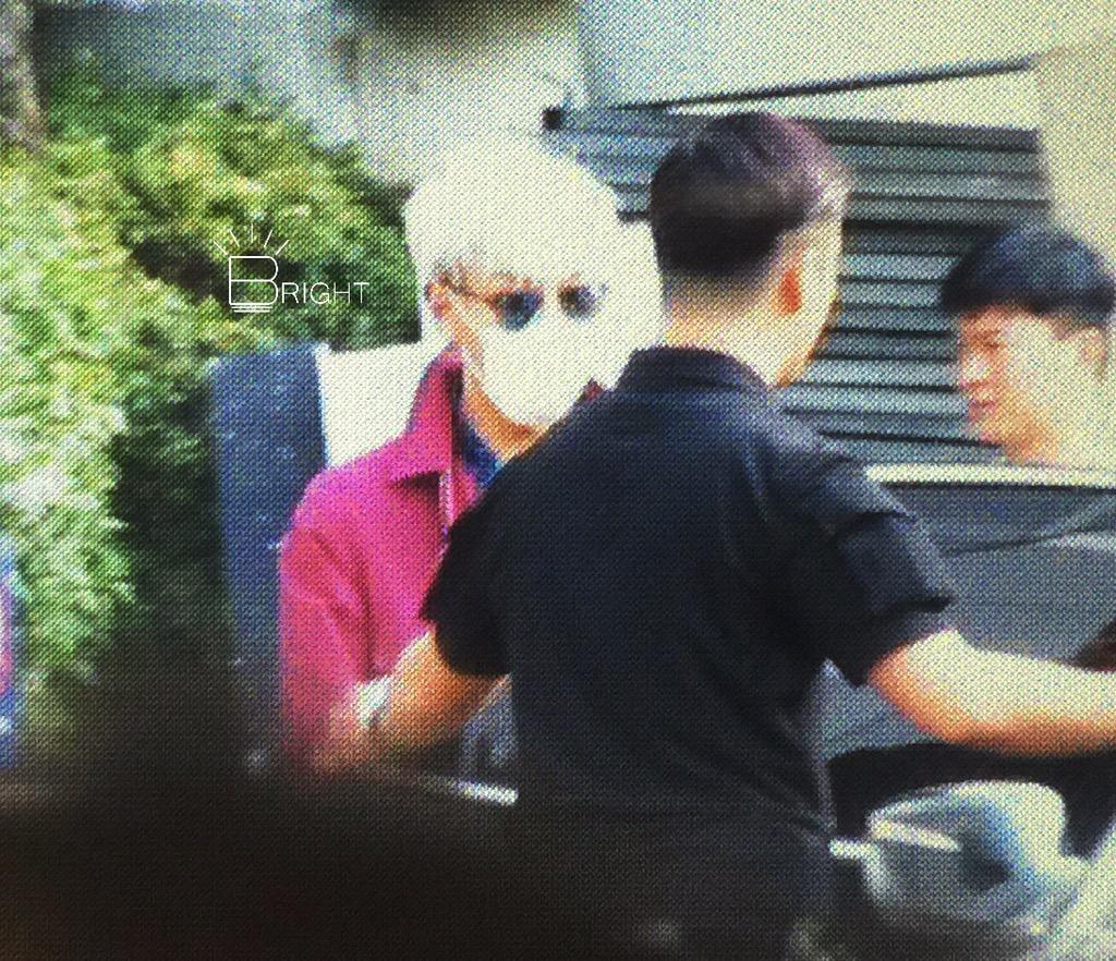 BIGBANG_leaving_Inkigayo_2015-08-23_4.jpg