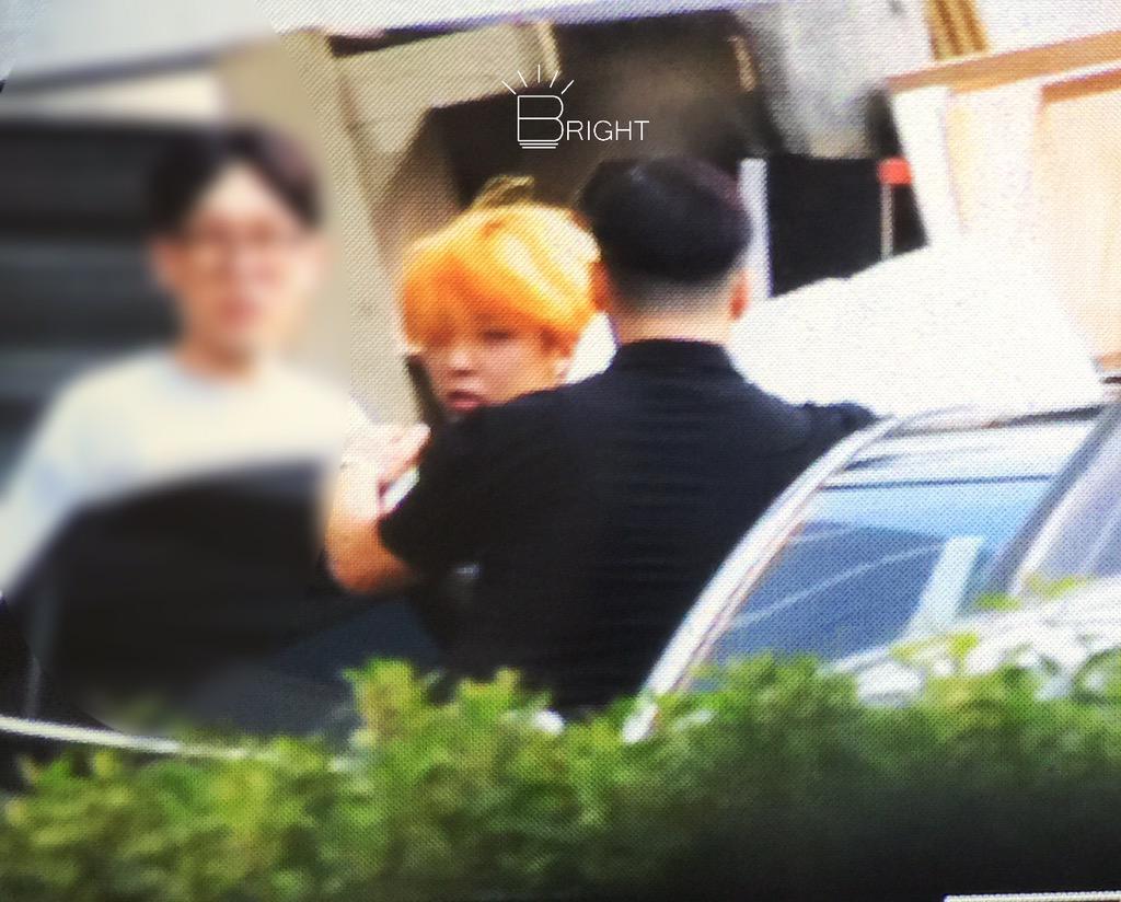 BIGBANG_leaving_Inkigayo_2015-08-23_5.jpg