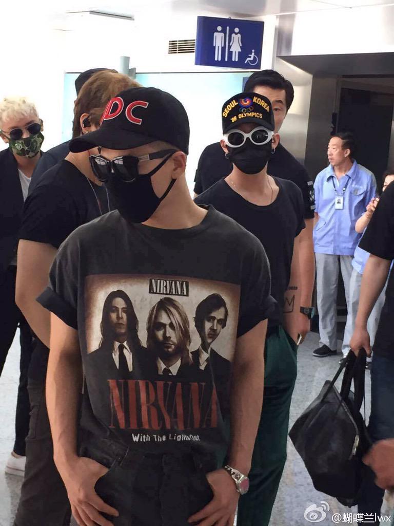 Big_Bang_-_Dalian_Airport_-_26jun2015_-_lwx_-_02.jpg