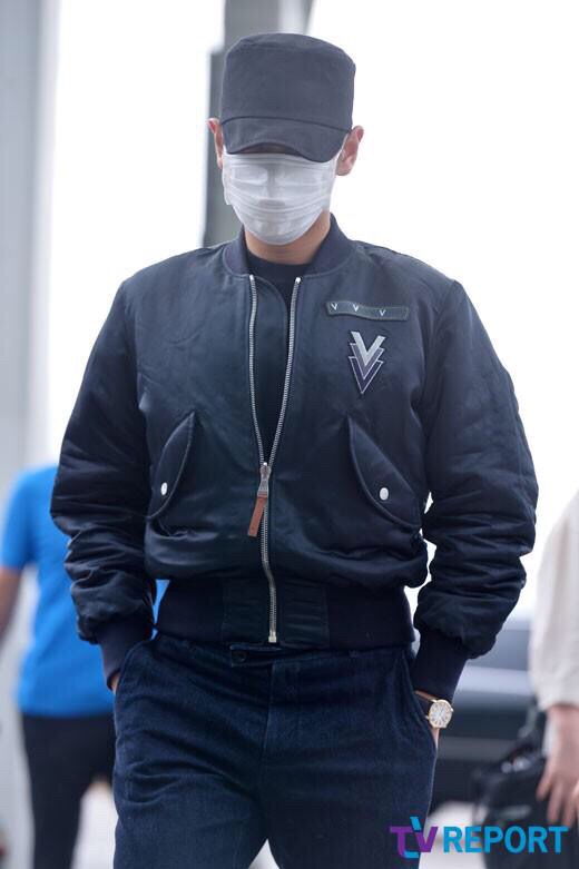 Big_Bang_-_Incheon_Airport_-_26jun2015_-_TV_Report_-_19.jpg