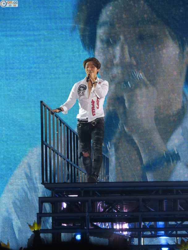 Big_Bang_-_Made_Tour_2015_-_Hong_Kong_-_12jun2015_-_on.cc_-_16.jpg
