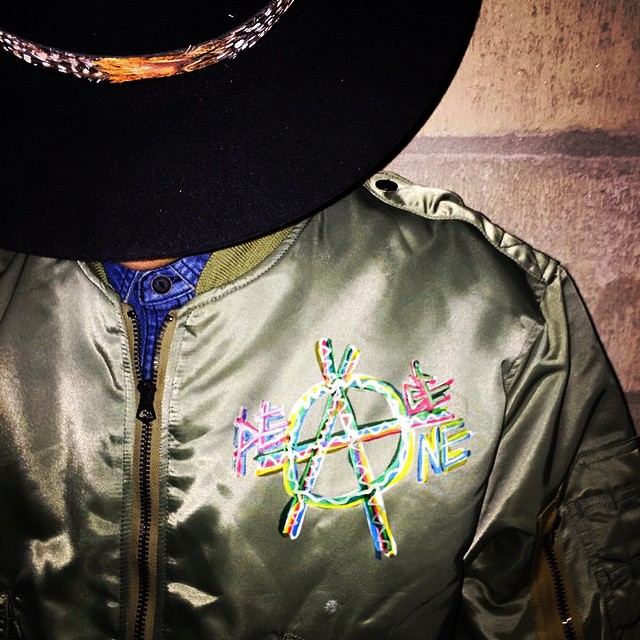 G-Dragon_-_Instagram_-_11jun2015_-_04.jpg
