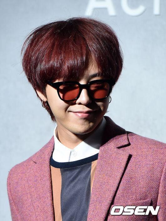 G-Dragon_Acne_Studio_Opening_2015-09-18_44.jpg