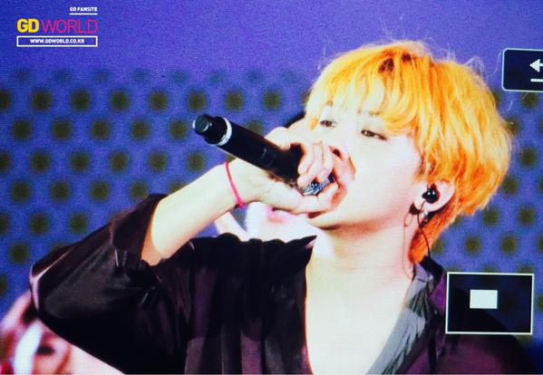 G-Dragon_Taeyang_Yello_Festival_2015-08-12_17.jpg