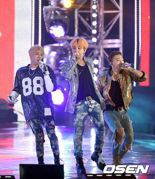 GDxTaeyang_Infinity_Challenge_Festival_2015-08-13_29.jpg