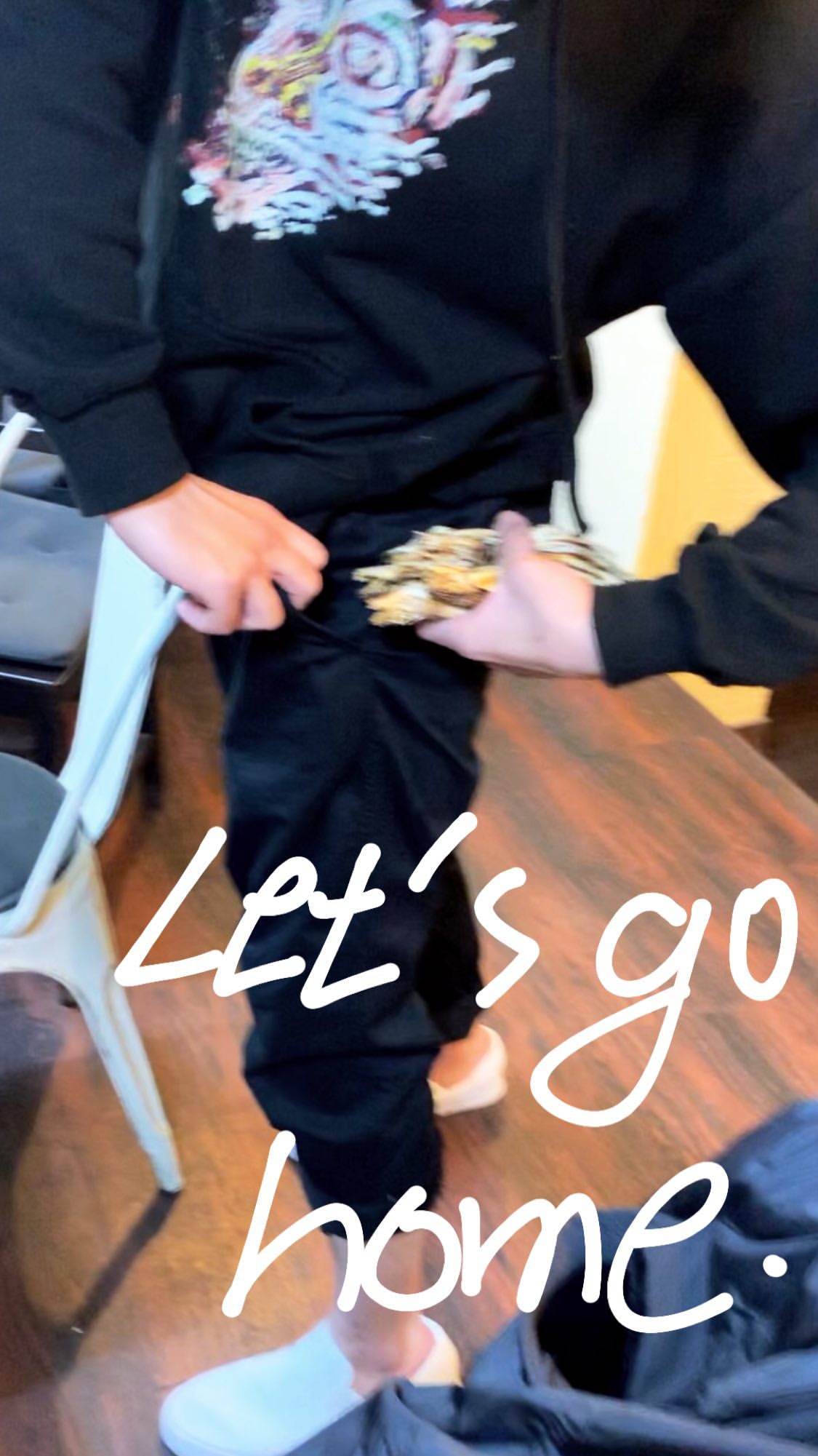 T.O.P Instagram Story 2019-10-30 17:07:52 KST