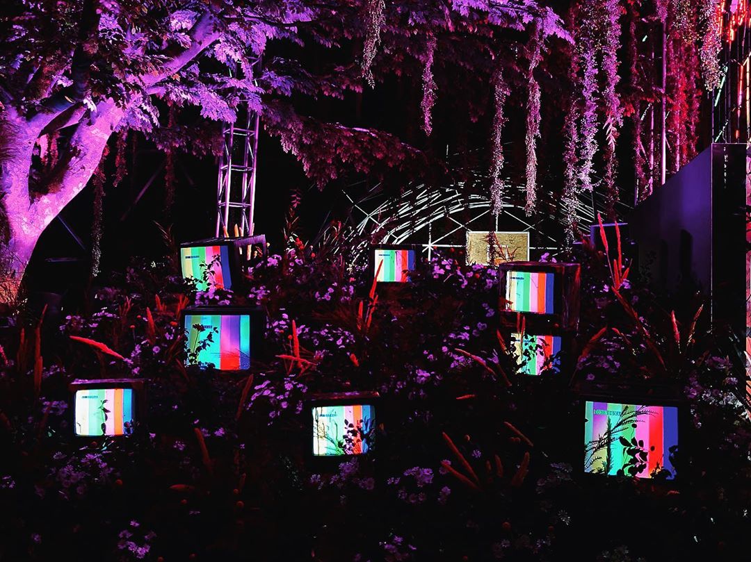 PEACE•NOISE•ONE?