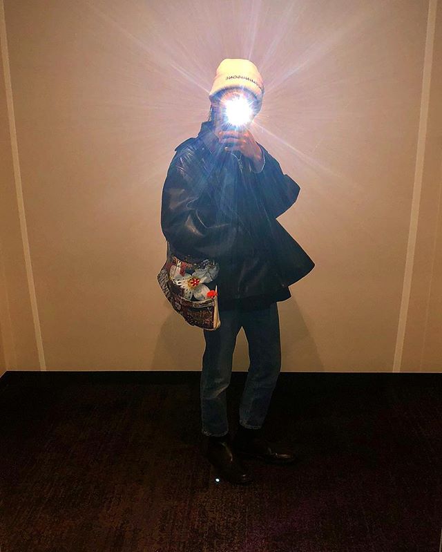 social-media-g-dragon-xxxxxxxxx-instagram-image-nov-25-2017-1057pm-kst