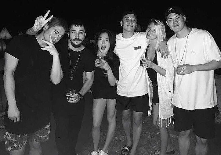 with-my-amazing-crew-thank-for-everything-brothers-hahahahh-sorry-x-mle