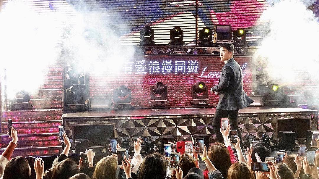 in-macau-now-for-my-chinese-movie-loveonly-ost-faded-showcase