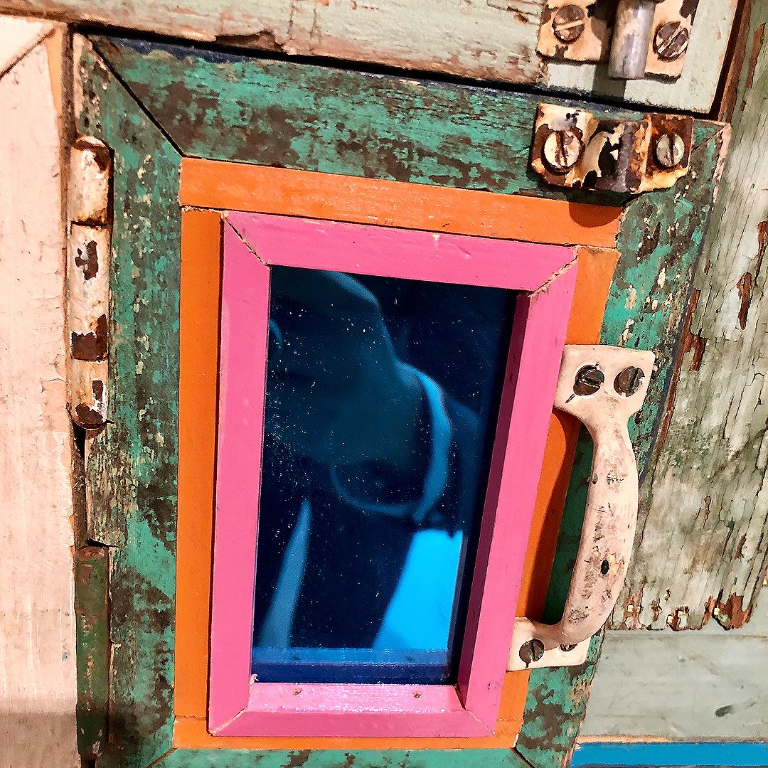 social-media-g-dragon-xxxxxxxxx-instagram-carousel-feb-15-2018-738pm-kst