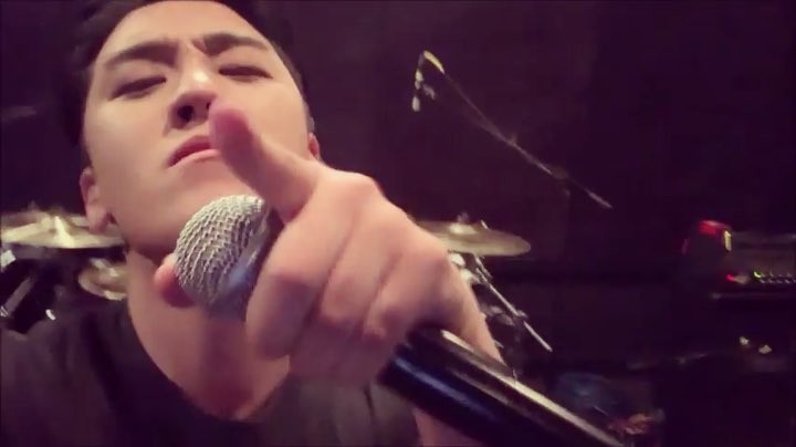 EVERYBODY COME TO MY SHOW!! ? THE GREAT SEUNGRI TOUR 2019 LIVE IN HONG KONG~THE SEUNGRI SHOW~DATE: 2019.01.12 (SAT) 7:30PMVENUE: AsiaWorld-Expo, HALL 10TICKET OPEN: 2018.12.10 (MON) 10AMINFO: http://www.cityline.com#SEUNGRI #BIGBANG #SEUNGRITOUR2019 #THEGREATSEUNGRI #THESEUNGRISHOW #HONGKONG #ELFASIA #YG