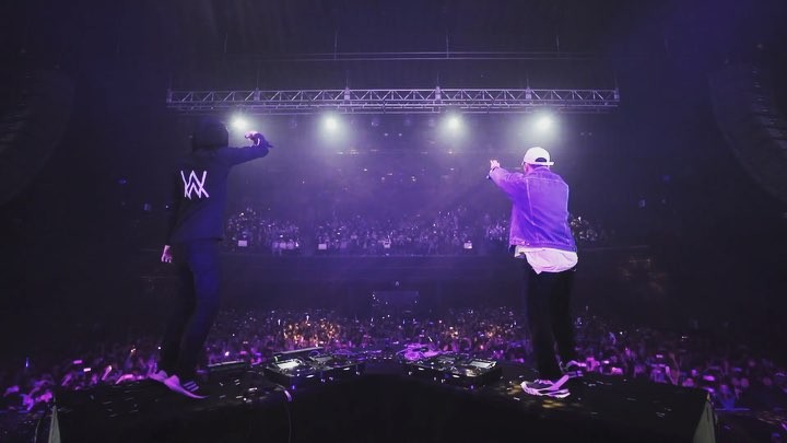 Always welcome my town seoul city brother @alanwalkermusic #yes24라이브홀 #ignite