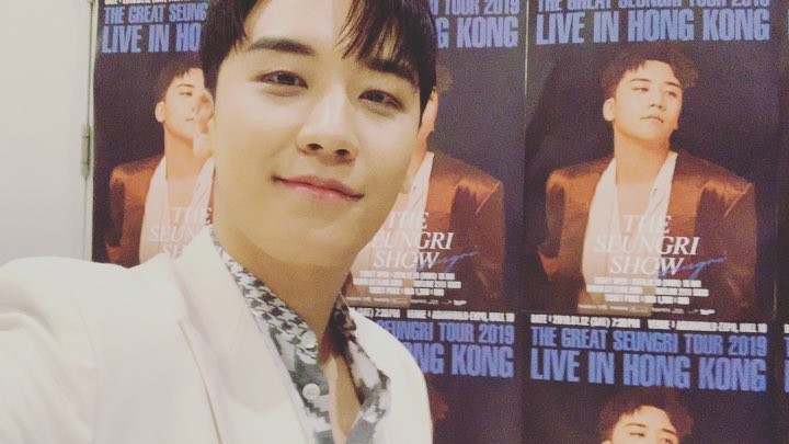 Next!! In #manila #thegreatseungritour2019live with @daraxxi see u soon guys