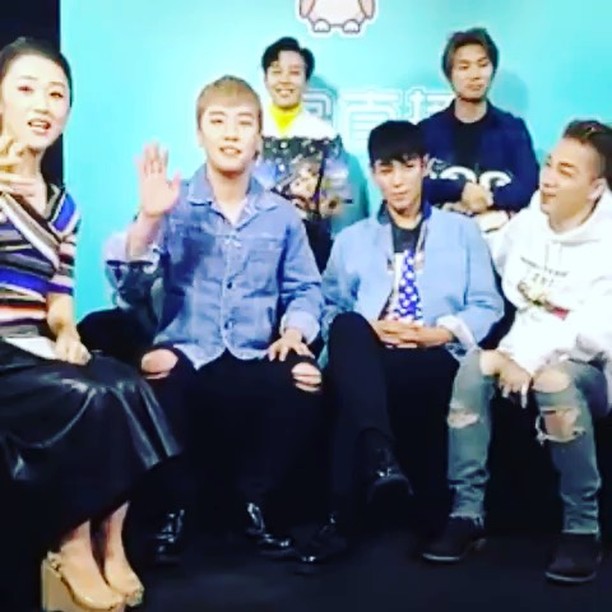 Seungri Instagram Oct 6, 2017 2:08pm 中秋快乐