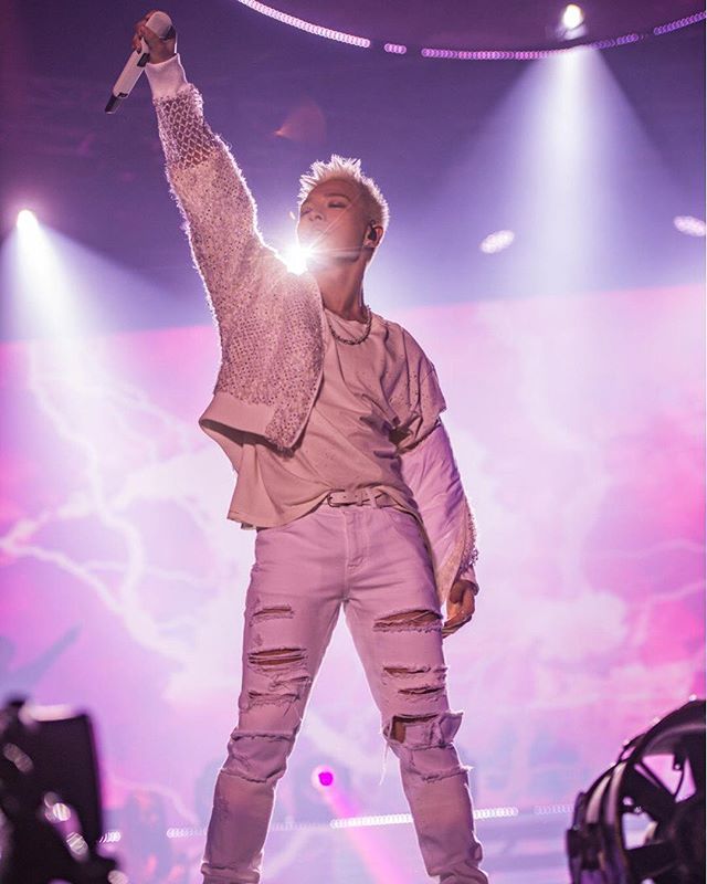 Taeyang Instagram Oct 14, 2017 2:53pm Thank u jakarta!! You guys are awsome!! ️ And Kuala Lumpur y