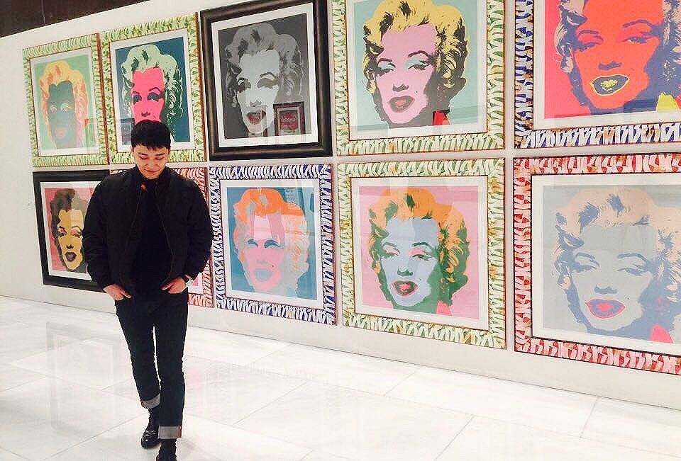 Seungri Instagram Dec 17, 2017 10:55pm #르메르디앙 #앤디워홀 
#하이팝 #m컨템포러리 #팝아트 #전시회