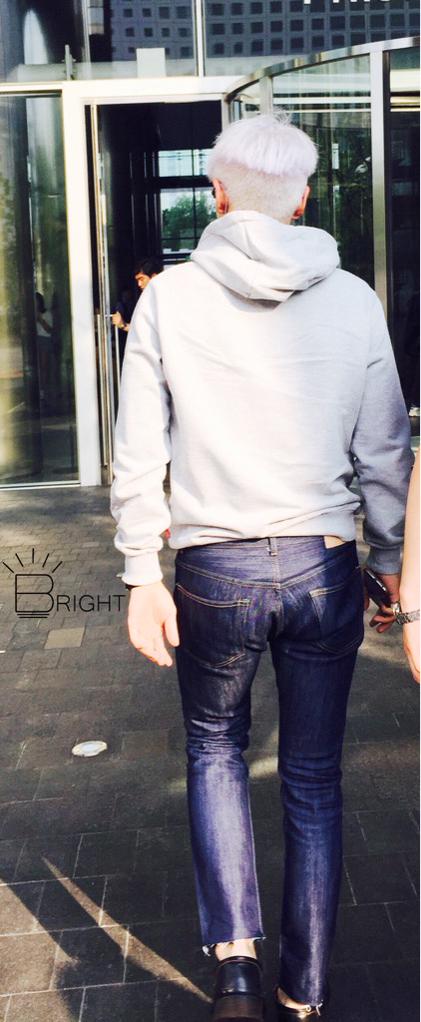 More-BB-arrival-SBS-Inkigayo-2015-08-06_2.jpg