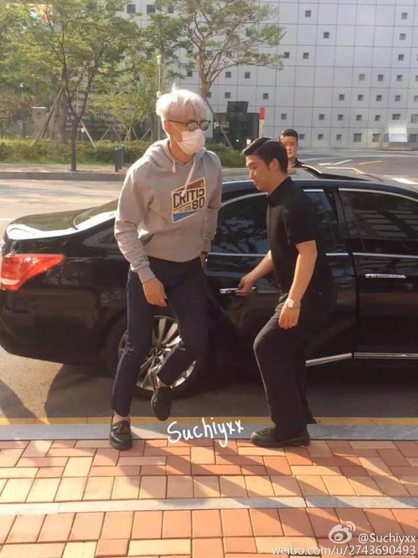 More-BB-arrival-SBS-Inkigayo-2015-08-06_4.jpg