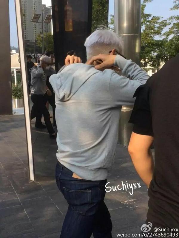 More-BB-arrival-SBS-Inkigayo-2015-08-06_6.jpg