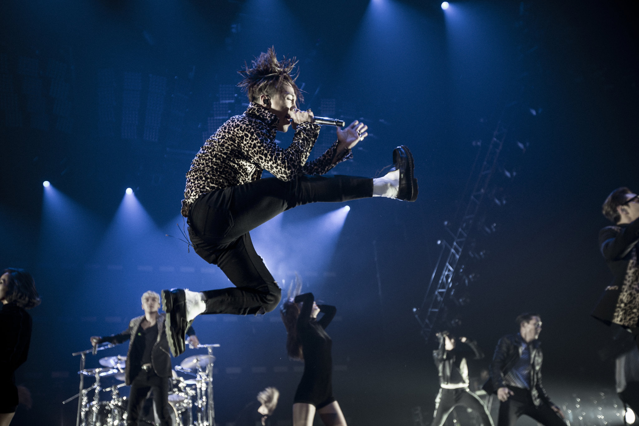 NY_Times_Review_BIGBANG_Made_in_Newark_2015-10_2.jpg