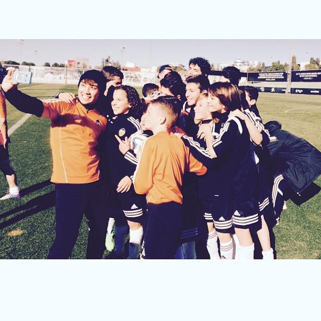Seungri-Instagram-Updates-from-Valencia-20150104-3.jpg