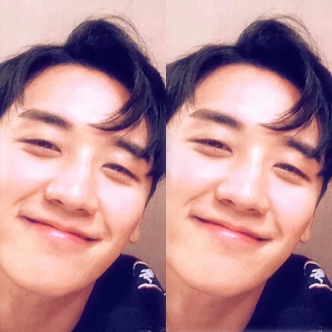 안녕하세요 여러분,  YG의 야망남 승리입니다. 이번에 저 승리가 양회장님의 두터운 신뢰를 얻어 <YG전자>의 고문으로 발탁 되었습니다. <YG전자>가 어떤곳이냐구요? 제가 고문 자리에 올라간 비하인드가 궁금하시다구요? 모든 정답은 10월 1일 월요일, 저녁 9시! 넷플릭스 V라이브에서 공개됩니다! 
일명 Victory VLive! ‘넷플릭스 V채널’ 구독하는 것 잊지마시구요~ 그럼 모두 10월 1일 오늘 저녁 VLIVE에서 만나요