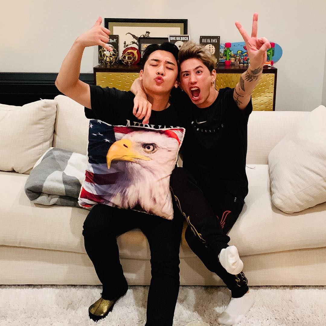 @10969taka と LA ホームパーティー house party ? もう 来年で付き合い8年だな長い！！ i love u my brother