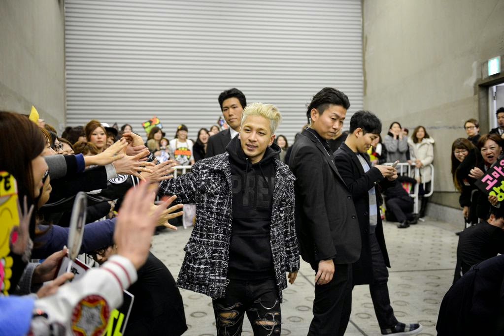 YGEXStaff-Send-off-Osaka-20150116-3.jpg