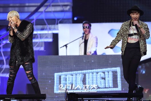Taeyang-GoldenDisc-Awards-mainshow-20150114-Press-3.jpg