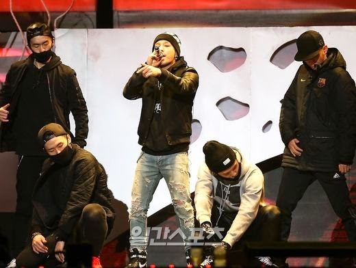 Taeyang-Rehearsals-GoldenDisc-20150114-3.jpg
