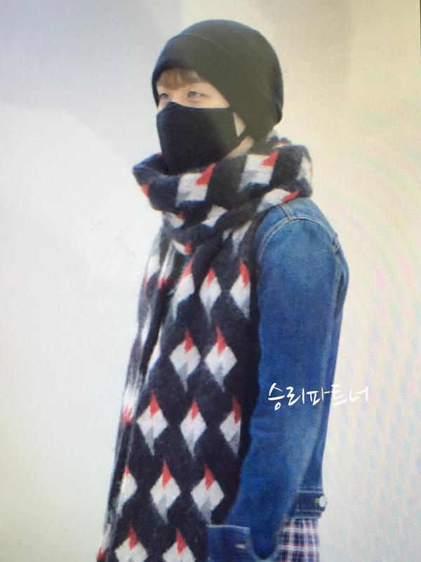 Seungri-Gimpo-Airport-20150115-1.jpg
