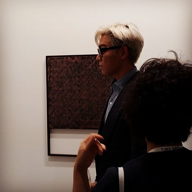 TOP-Instagram-smurfism-20150121.jpg