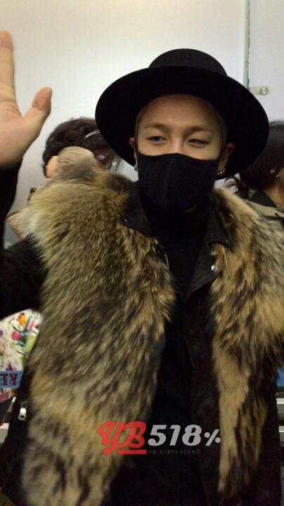 Tae Yang - Incheon Airport - 23jan2015 - YB 518% - 01.jpg